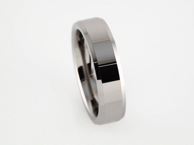 Tungsten 6 mm Beveled-Edge Band Size 10